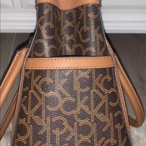 Calvin Klein bag - Picture 5 of 7